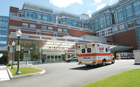 Infectious-disease doctors join fight against opioid addiction (Boston Globe)