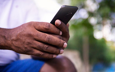 Study: Older patients with chronic conditions benefit from reading medical appointment notes