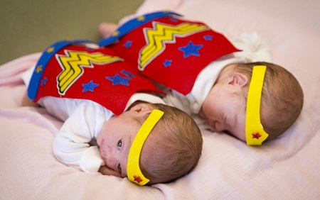 Preemies-dressed-up-for-halloween