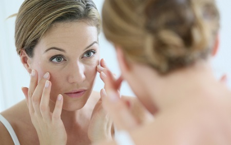 How to Actually Prevent Wrinkles as You Age, According to Dermatologists