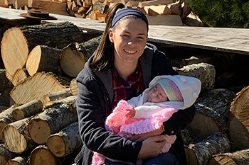 Amanda Costa with her daughter Cassidy Grace