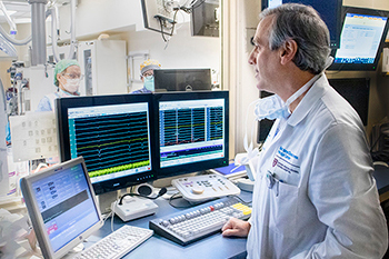 Dr. Peter Zimetbaum, Director of Electrophysiology, prepares for a procedure Dr. Peter Zimetbaum, Director of Electrophysiology, prepares for a procedure