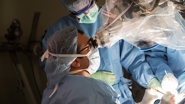 Dhruv Singhal, MD, during surgery