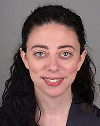 Dr. Ní Mhuircheartaig Dr. Ní Mhuircheartaig