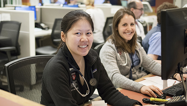 Medicine_Residency_East_20180516_0013_retouched_620x350