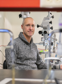 Dr. Dan Levy in his lab