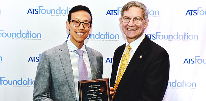 Dr. Andrew Synn receiving 2019 Morton M. Ziskind Clinical Research Scholar Award